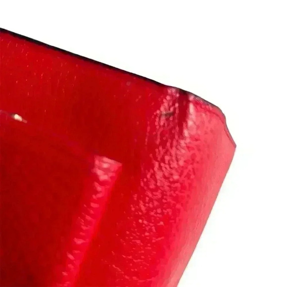 B1G1 Mundi Women's Red Genuine Leather Bifold Wallet with Button Closure - Picture 4 of 5